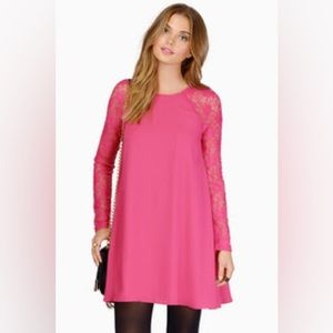 NWOT Lace raglan sleeve shift dress